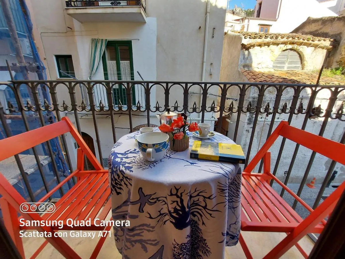 Casa Vittorio Διαμέρισμα Cefalù